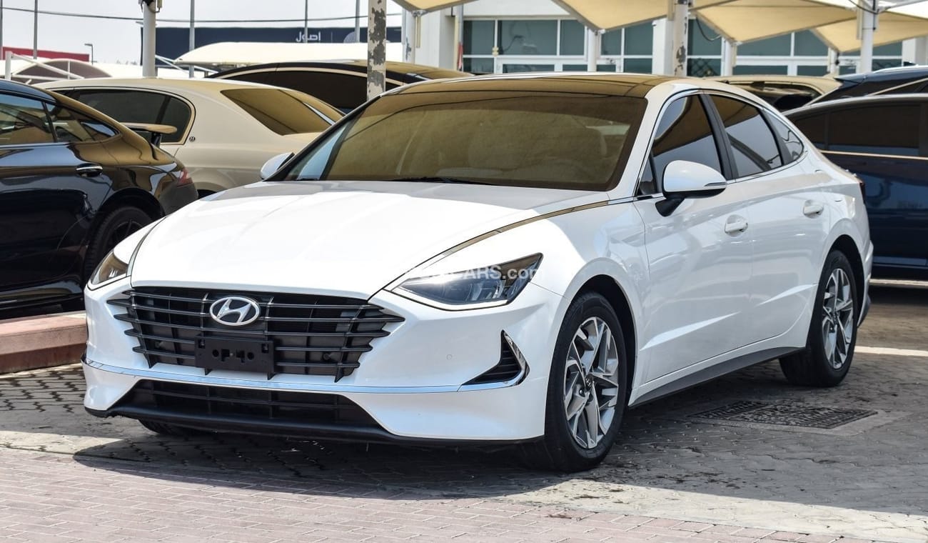 Used Hyundai Sonata 2020 for sale in Sharjah - 757722
