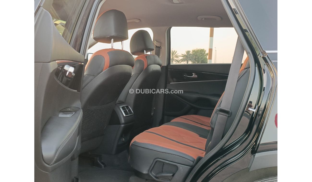 Kia Sorento V4, 2.4L, LEATHER SEATS / LOW MILEAGE   (LOT # 299872)