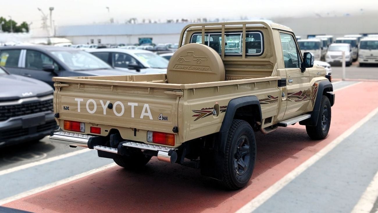 تويوتا لاند كروزر بيك آب LC79 Single Cab 2.8L Diesel MT 2026YM