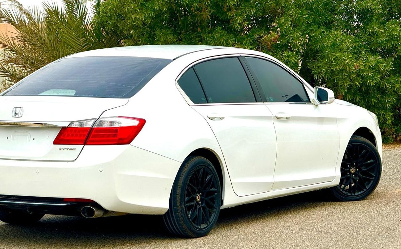 هوندا أكورد EX 2.4L HONDA ACCORD 2013 l 2.4L l GCC l Excellent Condition