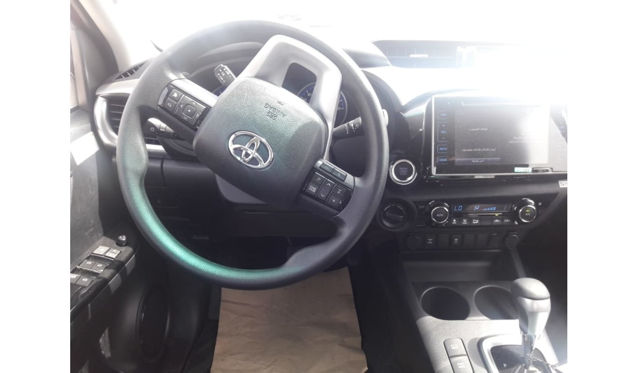 Toyota Hilux V6 full option