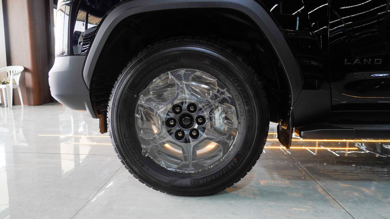 Toyota Land Cruiser GR Sport 3.5 L V6