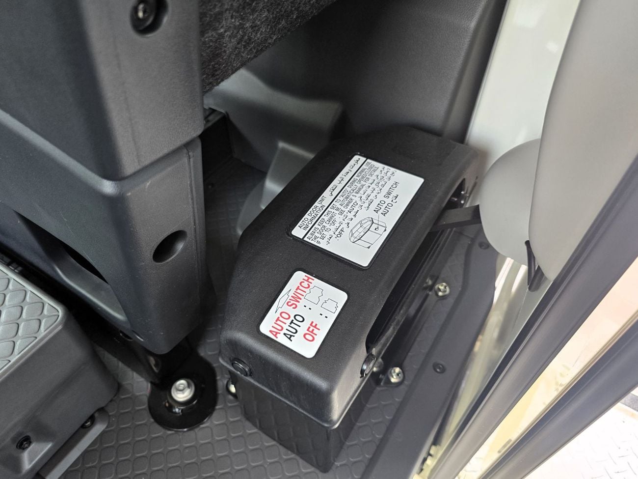 Toyota Coaster Toyota Coaster 2.7l M/T RWD 23 seats Automatic Door white color Gcc Specs 2026 Model 026