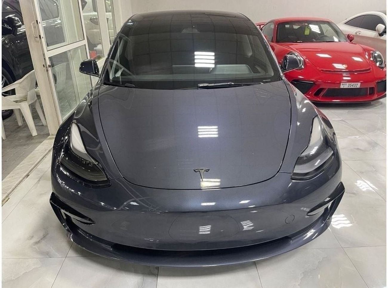 تسلا موديل 3