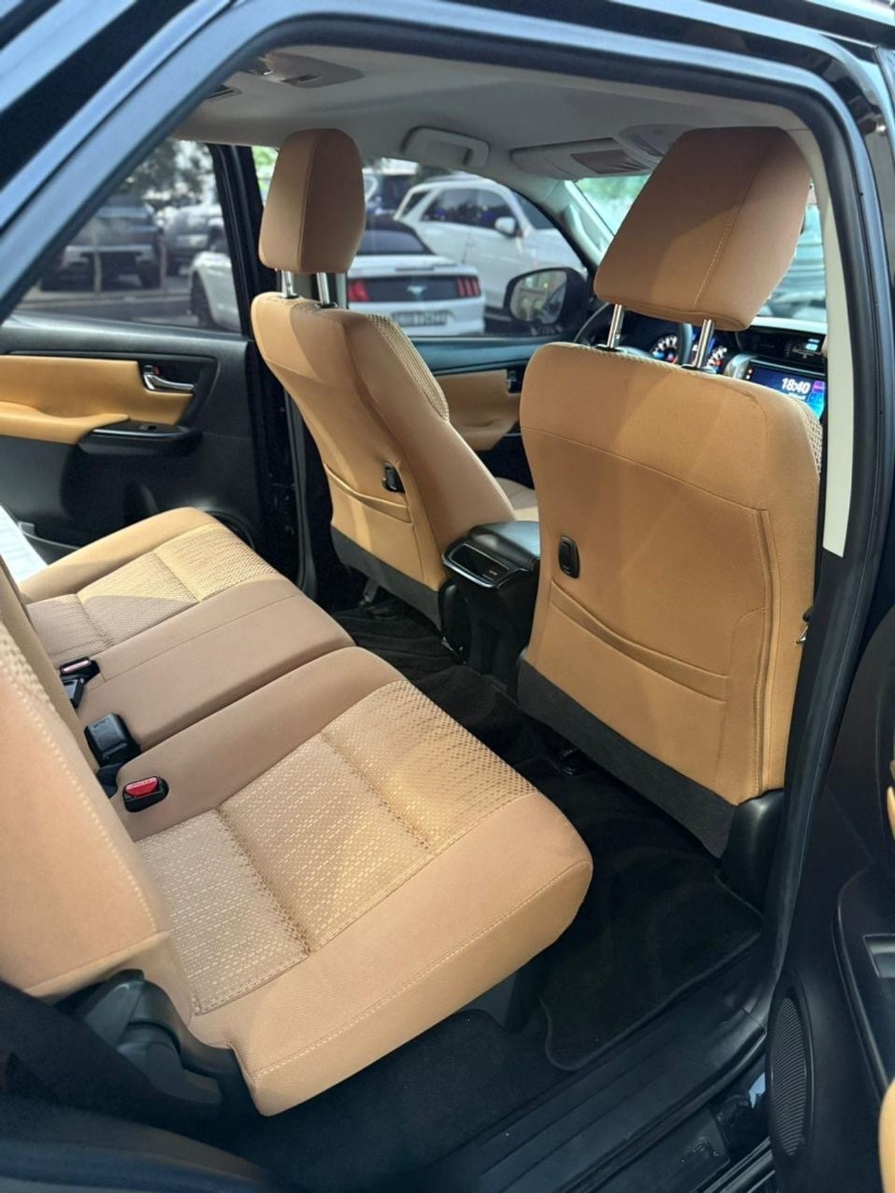 Toyota Fortuner 2020 V4 2.7L Engine Full Option Very Clean And Perfect Condition