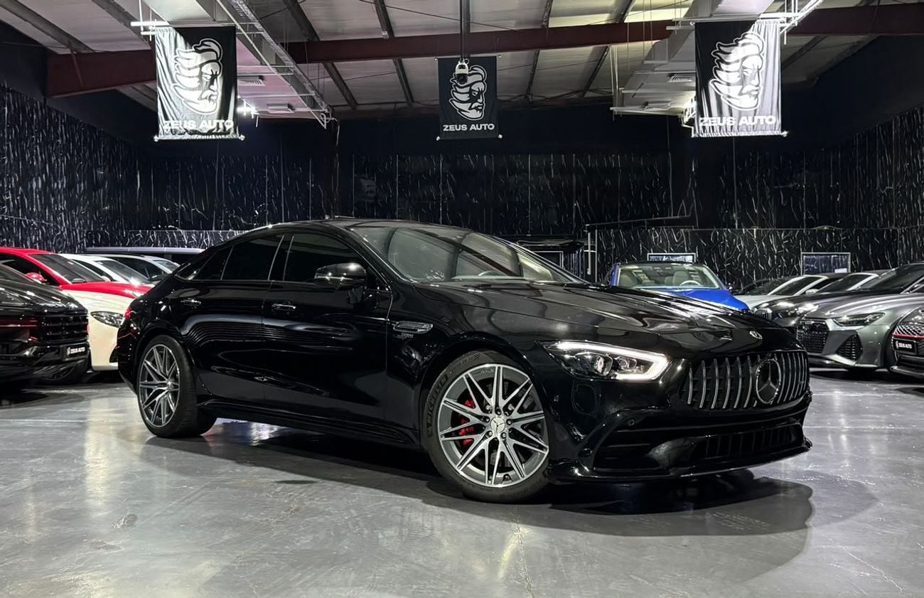 مرسيدس بنز AMG GT 43