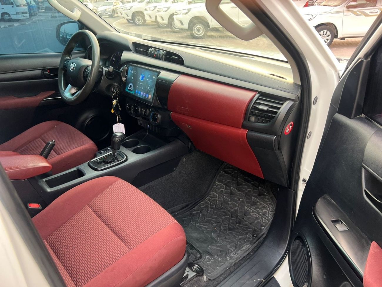 تويوتا هيلوكس 2019 Toyota Hilux 2.4L V4 Deisel - Full Automatic 4x4 AWD - Rear CAM - Bumper Crom Big Body