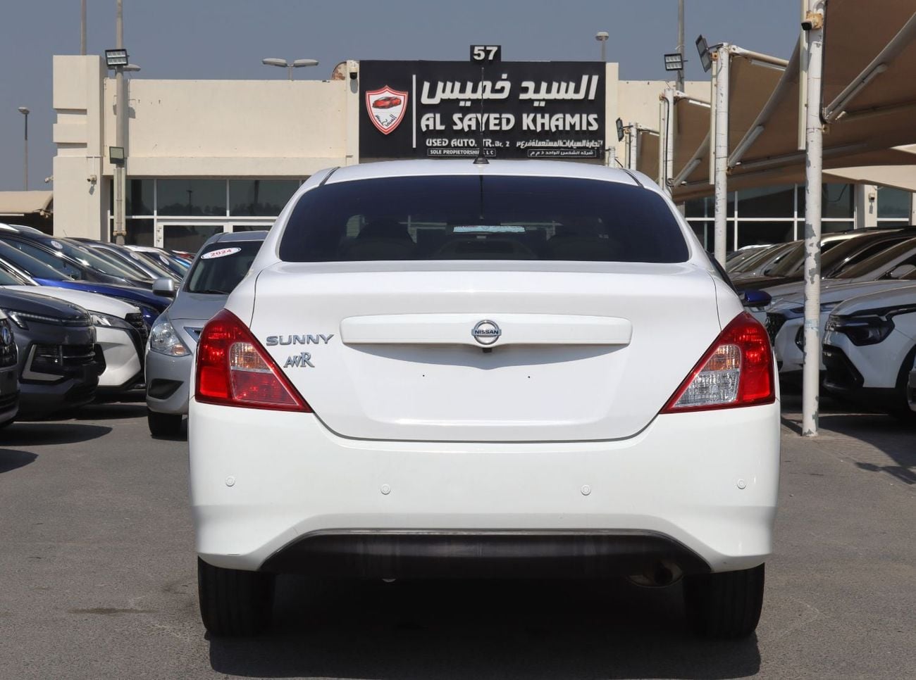 Nissan Sunny S ACCIDENTS FREE - GCC - SV - PERFECT CONDITION INSIDE OUT
