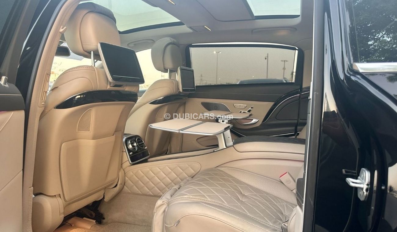 Mercedes Maybach S600 Maybach