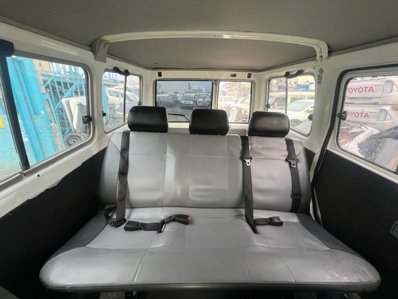 تويوتا لاند كروزر Diesel Engine ,Right Hand Drive  3 Doors Hardtop ,2011 Model