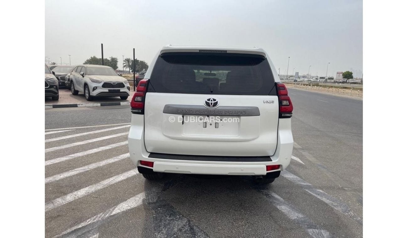 Toyota Prado *Offer*Toyota Parado 4.0L VXR V6 AWD - 7 Seater /