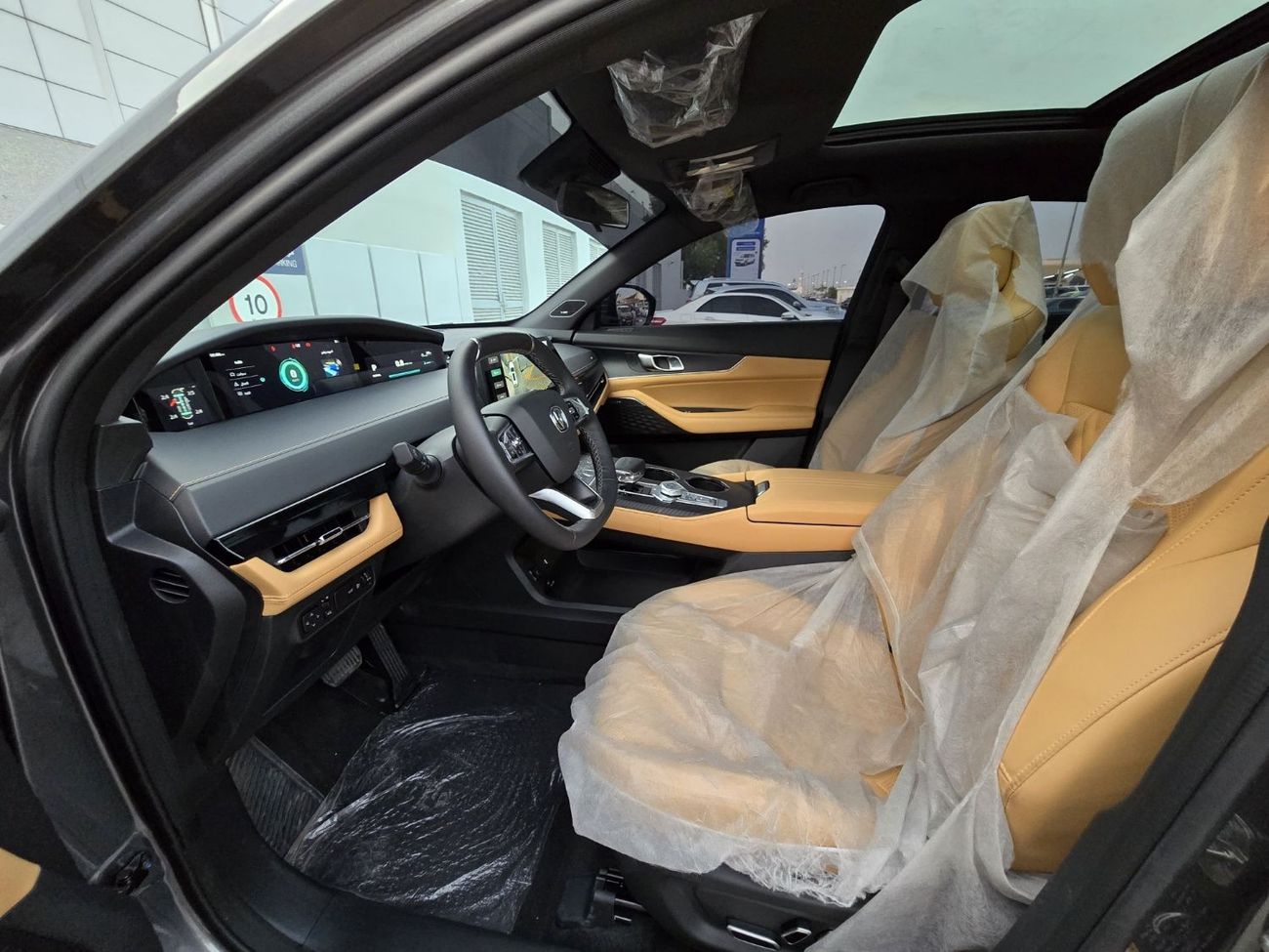 Changan Uni K CHANGAN UNI-K PLATINUM 2024 GCC 2KEYS // ORGINAL PAINT // UNDER WARRANTY // PERFECT CONDITION