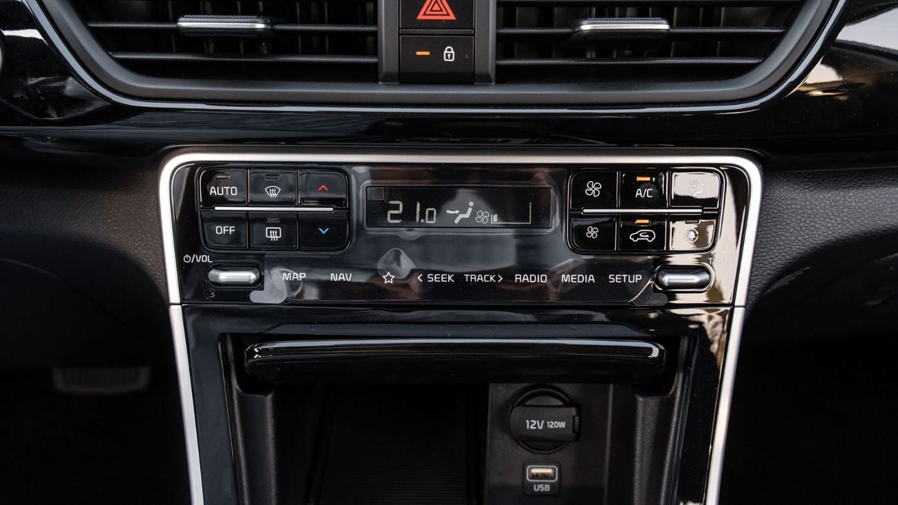 كيا سيلتوس 2025 | KIA SELTOS LUXURY COMFORT - VENTILATED AND H.SEATS - E.SEATS  [ EXPORT ONLY ]