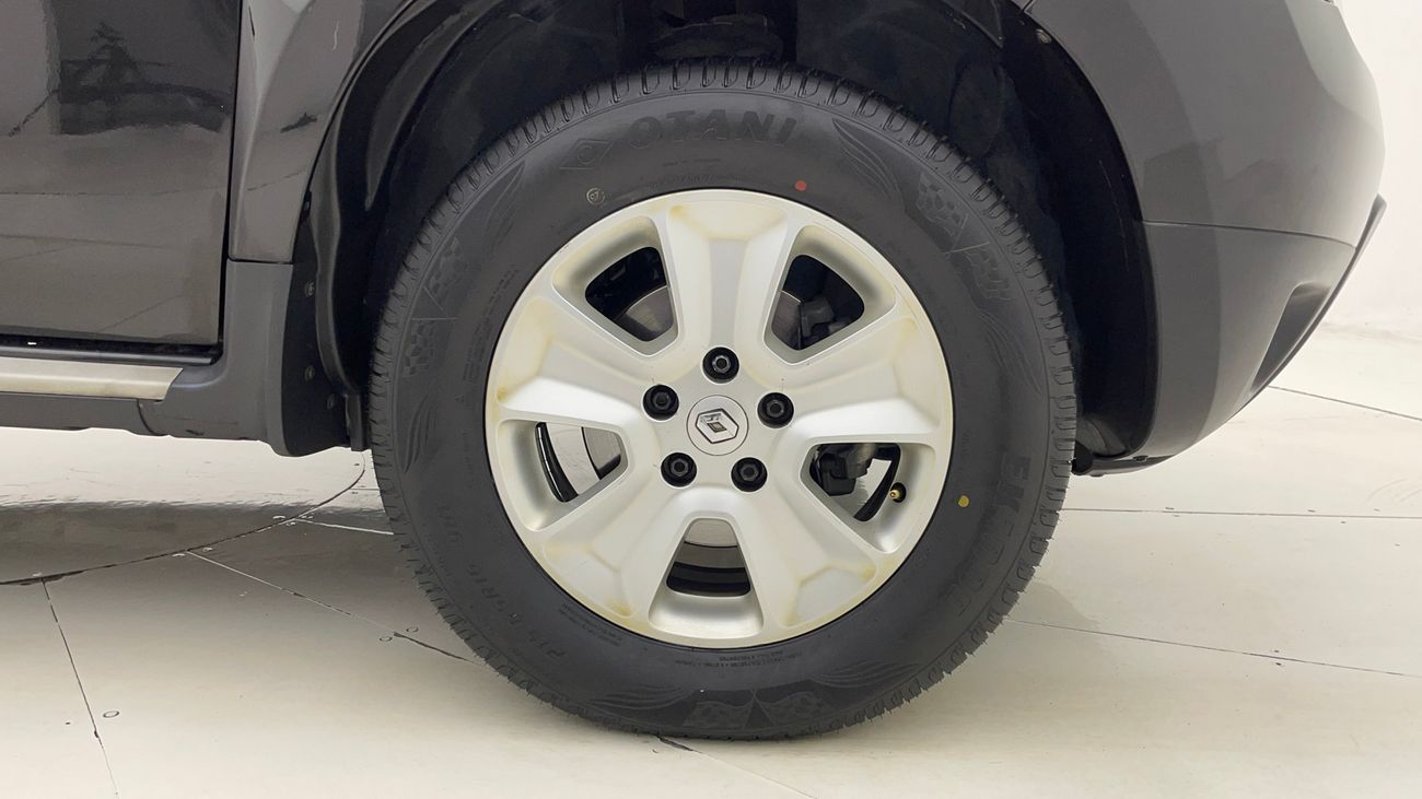 Renault Duster SE 2 | Zero Down Payment | Home Test Drive