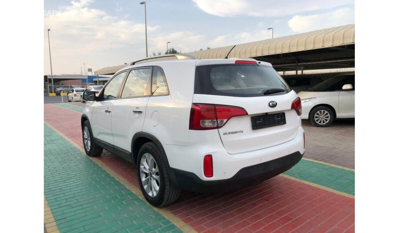 كيا سورينتو Kia Sorento 4WD full option