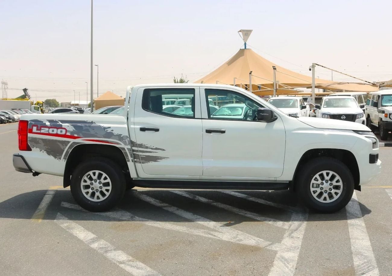 Mitsubishi L200 GLS Triton GLX 4WD 2.4L Diesel MT High Line