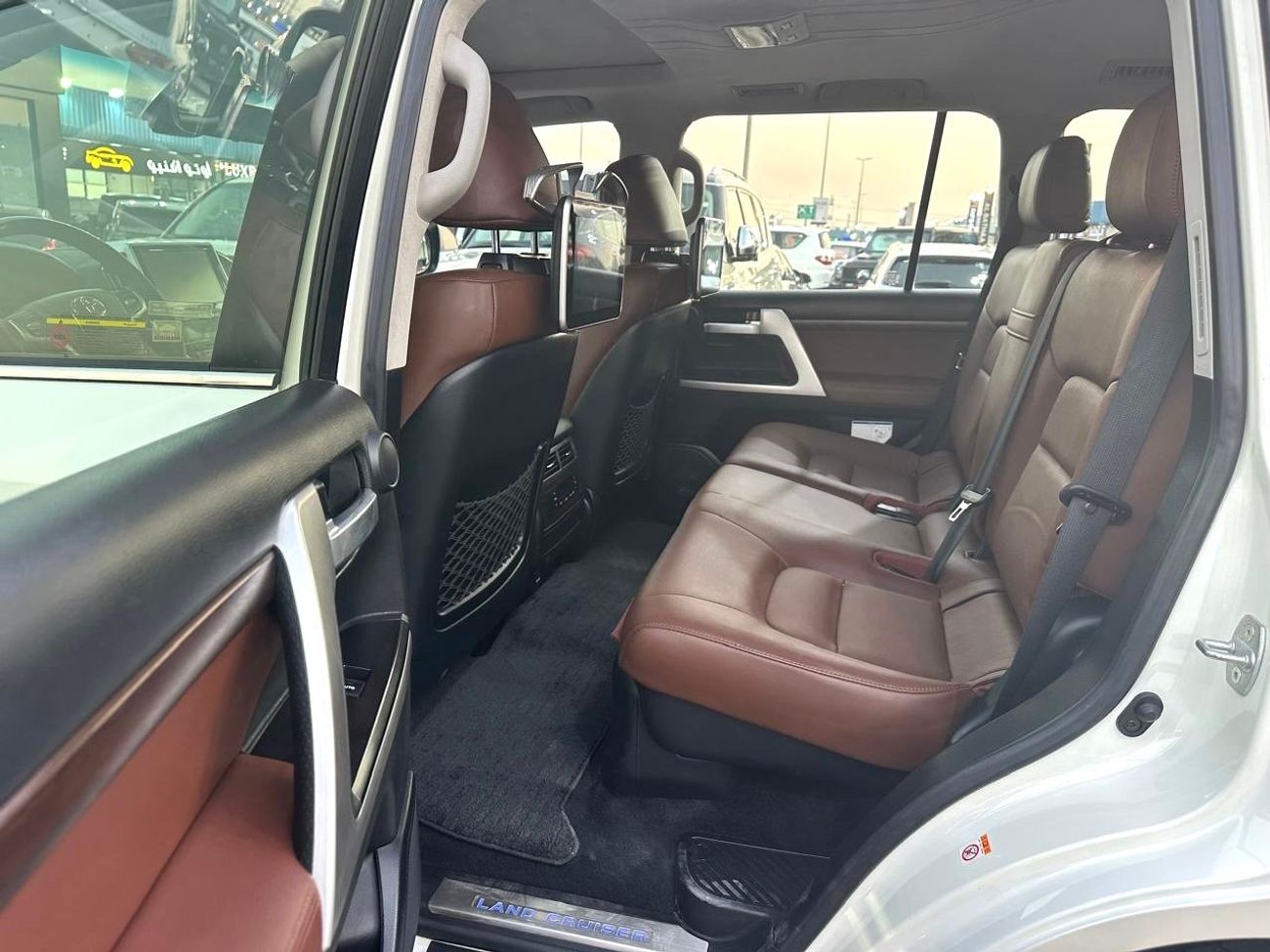 تويوتا لاند كروزر