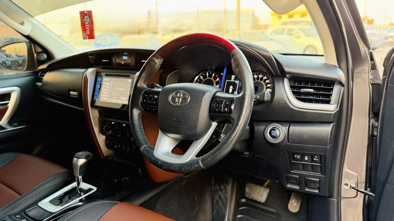 Toyota Fortuner 2017 | RHD | 2.8L DIESEL ENGINE | 4 X 4 | PARKING SENSOR | PUSH START ENGINE | DUAL TONE LEATHER SEA