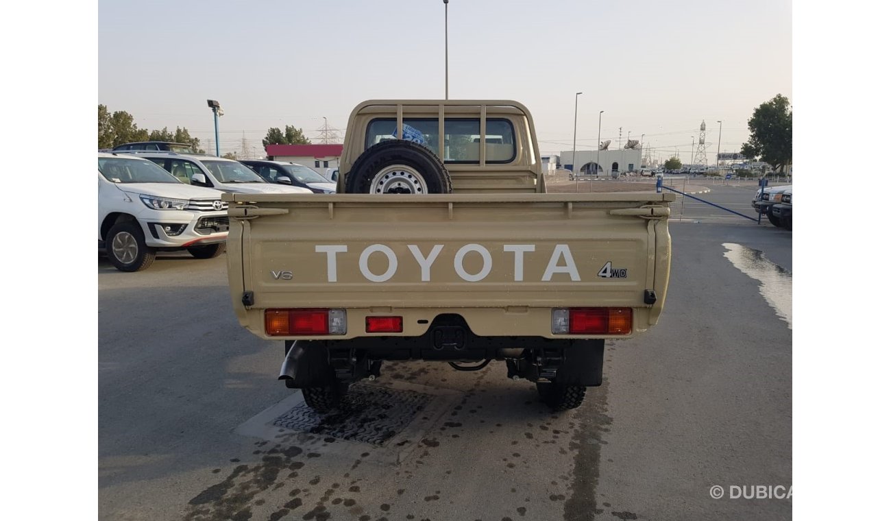 تويوتا لاند كروزر بيك آب 4.0 لتر 6 سلندر - بترول Toyota Land Cruiser Pickup