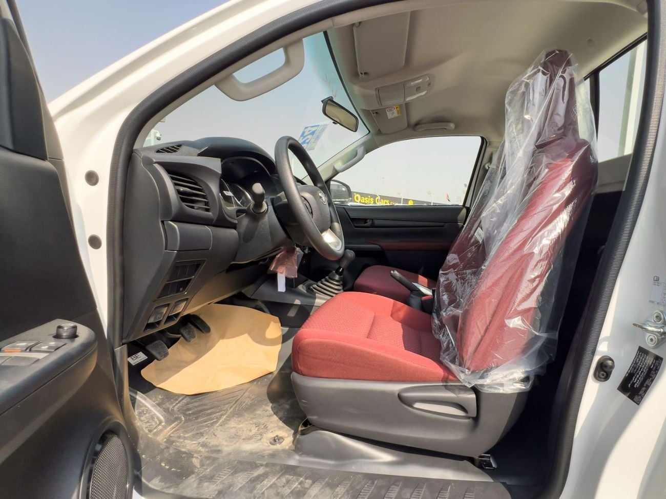 Toyota Hilux EXPORT ONLY - Hilux GL 2.4L 4x4 Without Differential Lock