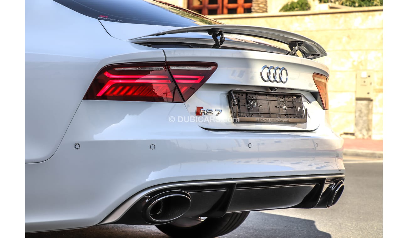 Audi RS7 2016 GCC under Agency Warranty with Zero Down-Payment.