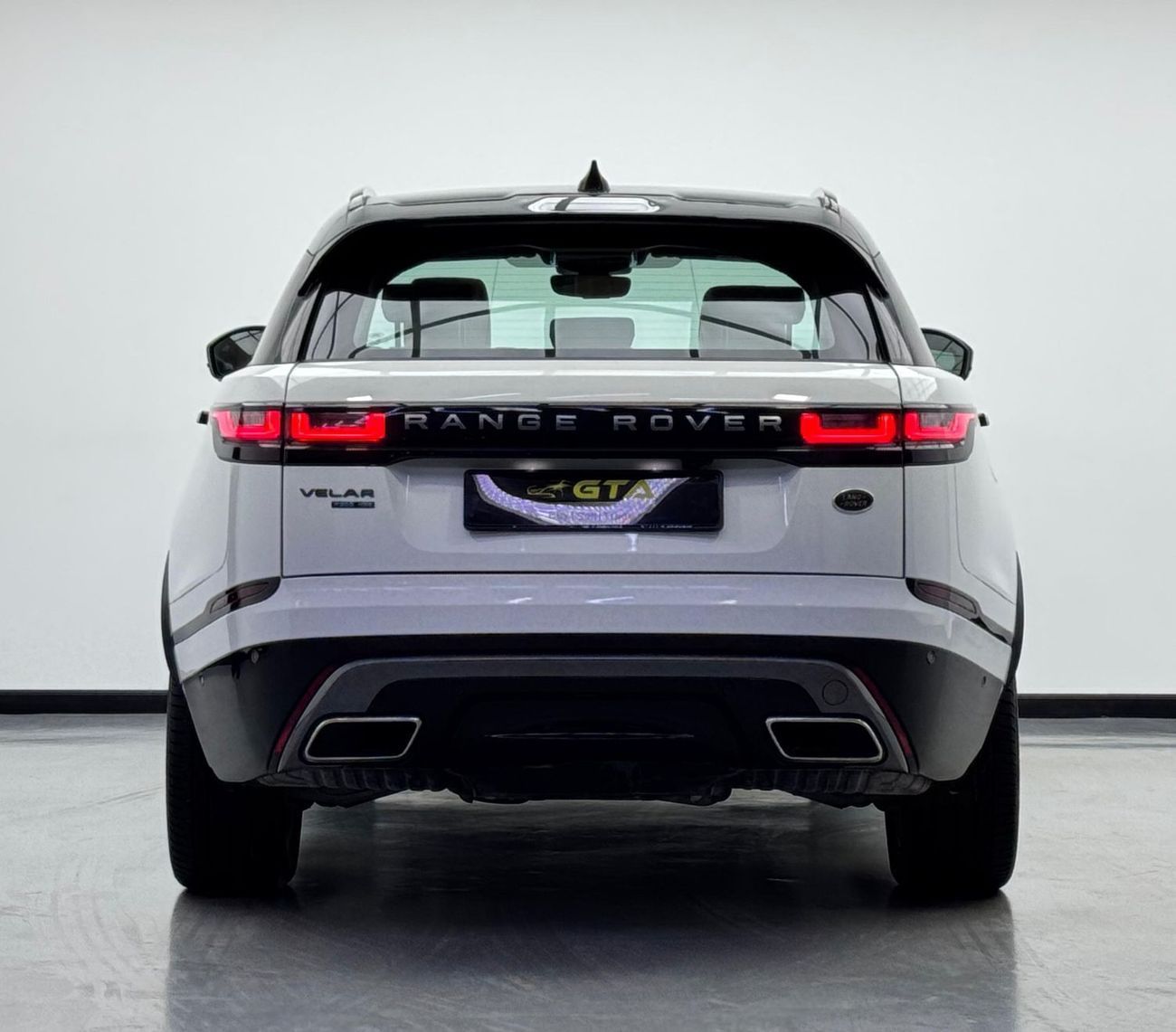 لاند روفر رينج روفر فيلار 2018 Range Rover Velar HSE R-Dynamic, 1 Year Warranty, Full Service History, GCC