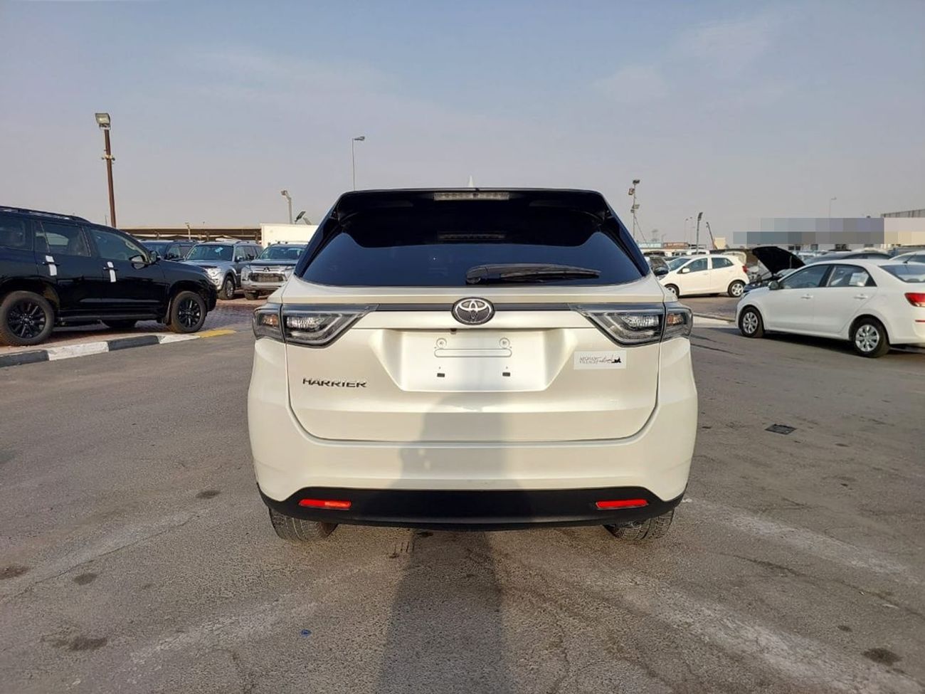 Toyota Harrier TOYOTA HARRIER SUV RHD 2015 MODEL 2.0 L PETROL AUTOMATIC(PM49946)