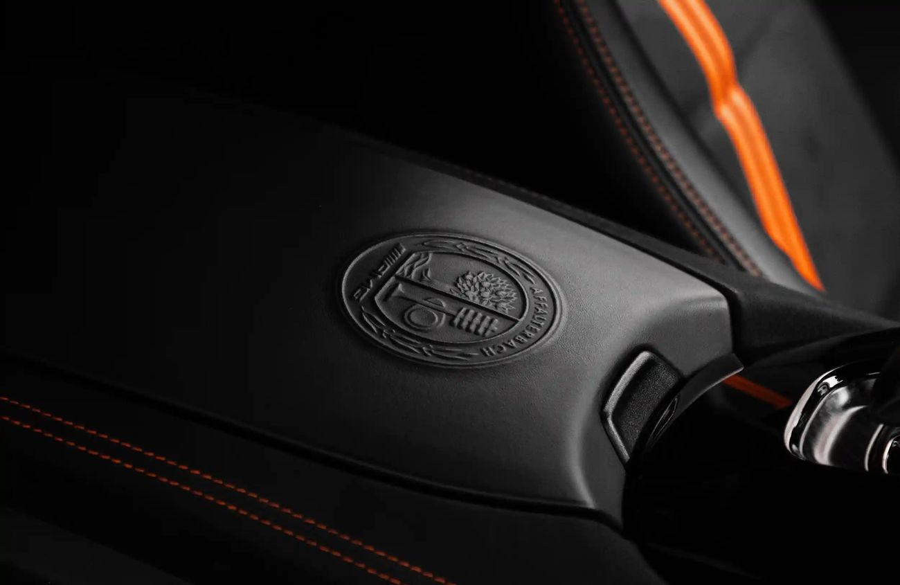 Mercedes-Benz AMG GT All-new 4.0L V8 biturbo engine