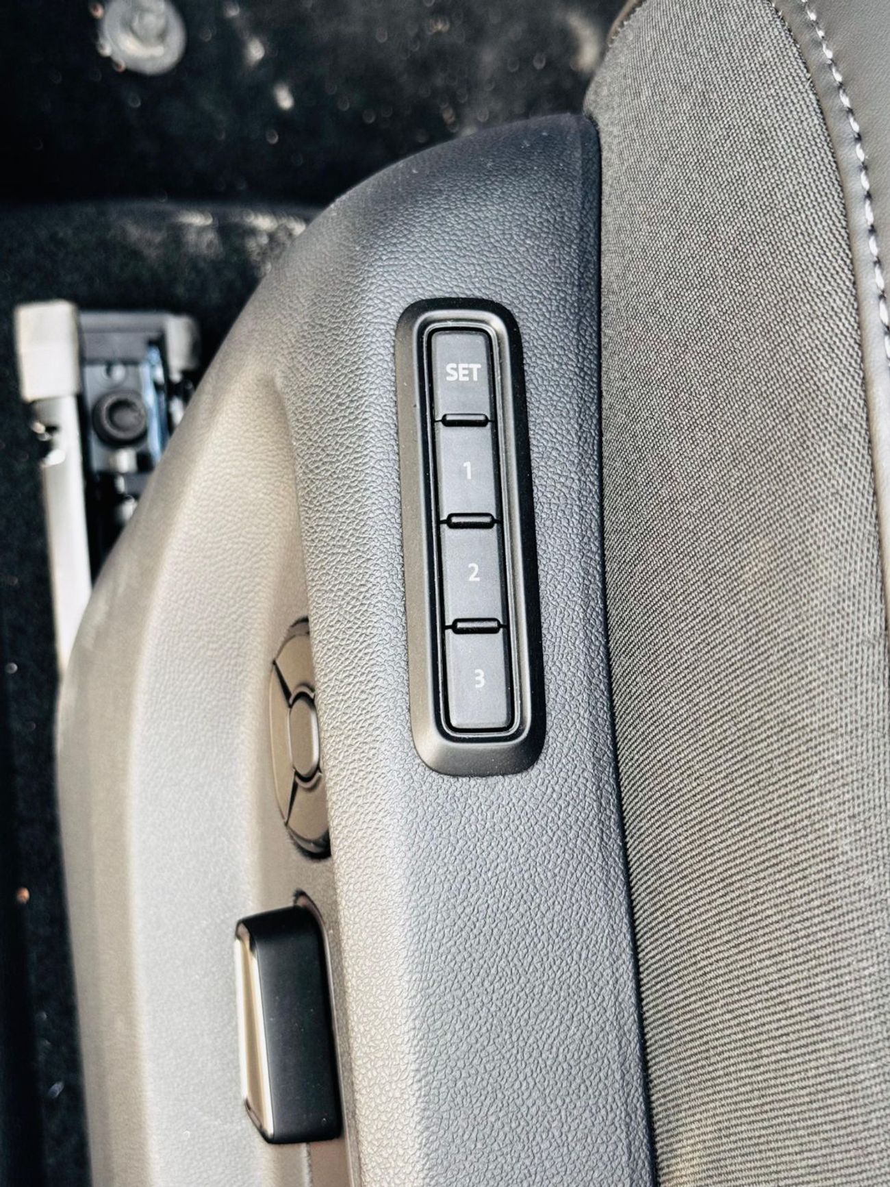 فولكس واجن تيجوان Volks wagen Tigwan R line  2.0 L. Model.  2025