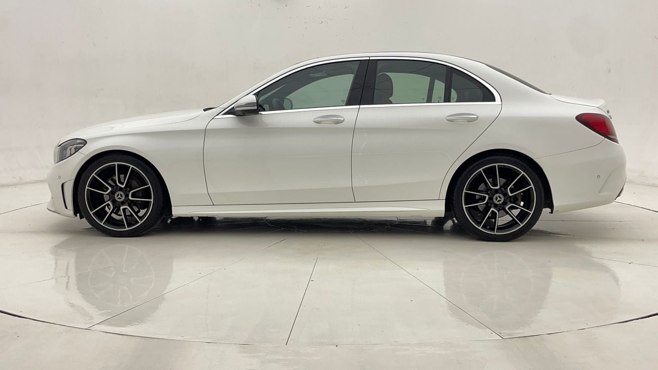 Mercedes-Benz C 200 AMG SPORT PACK 2 | Zero Down Payment | Home Test Drive