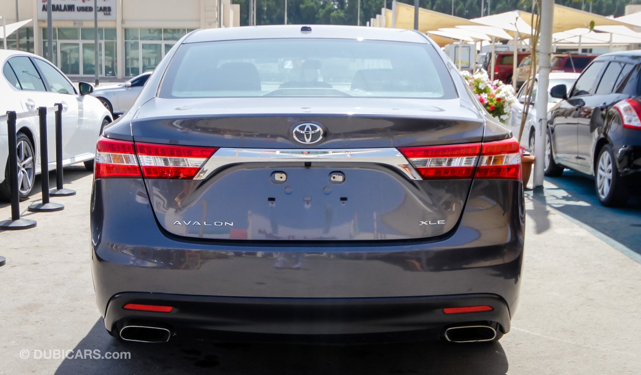 Toyota Avalon XLE