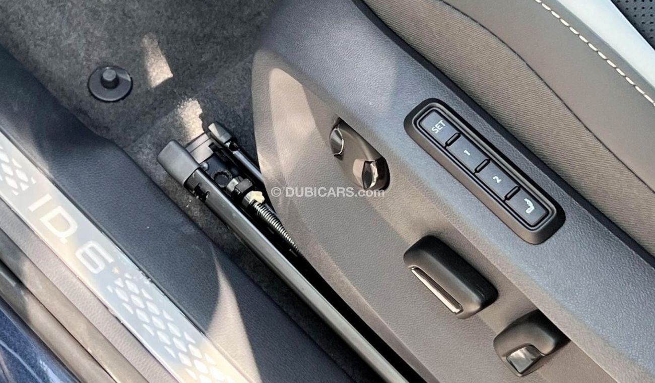 Volkswagen ID.6 Crooz Lite Pro 2022- Open Panorama - 20 Wheels