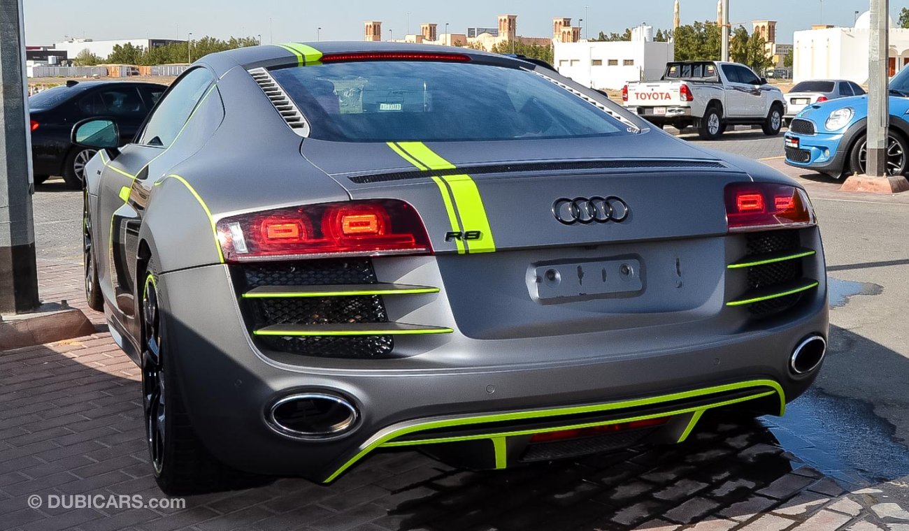 Audi R8 V10