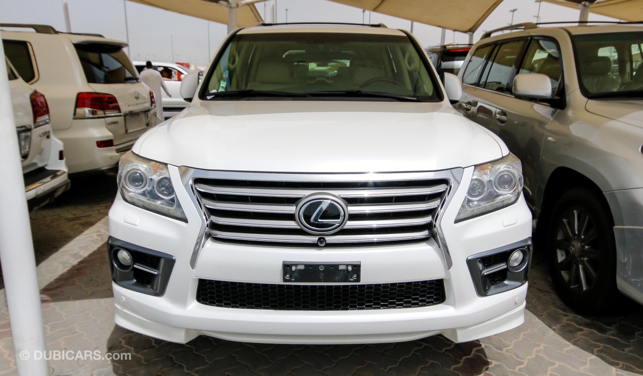 Lexus LX570