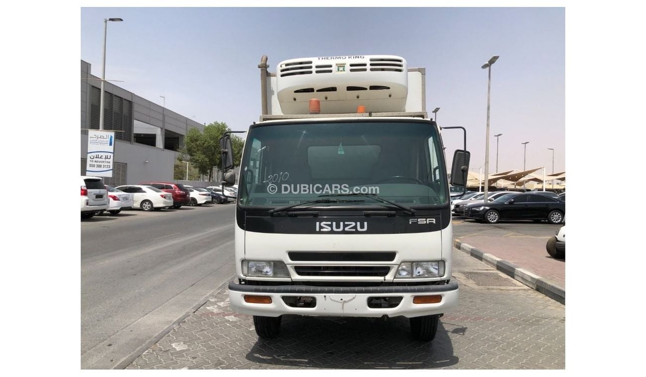 Isuzu NPR GCC FREEZER
