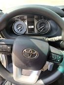 Toyota Hilux SR5 Toyota Hilux SR5 D.C 2.7L Petrol A/T 4*4 GCC White Color 2026 Model