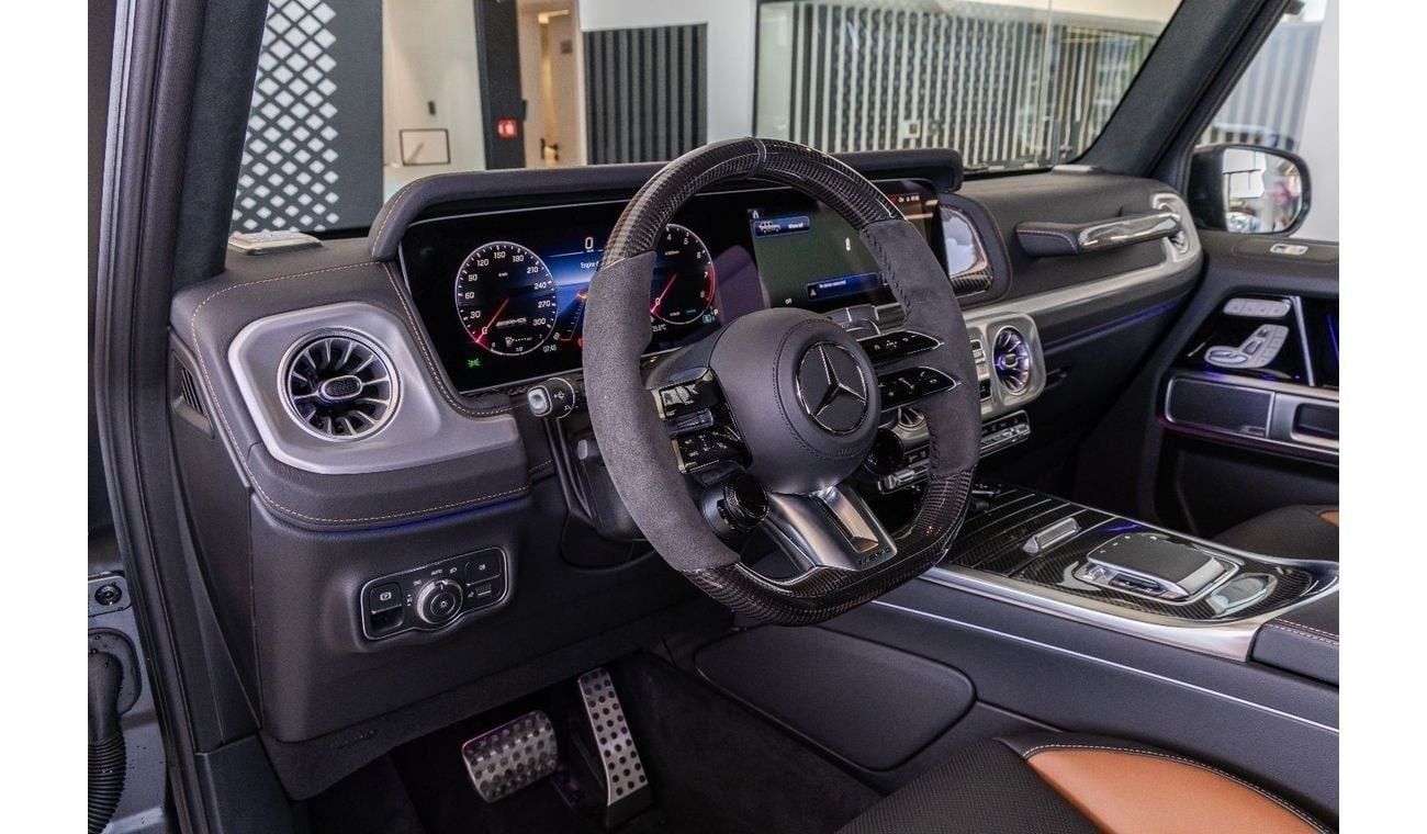 Mercedes-Benz G 63 AMG Mercedes-Benz G 63 AMG - Carbon Fiber - 2025 FaceLift