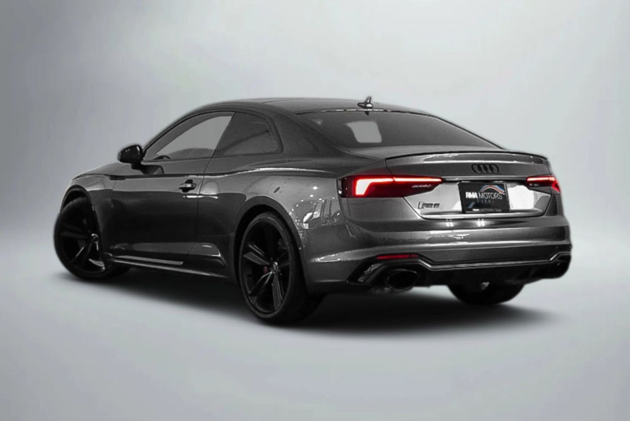 Audi RS5 TFSI quattro 2.9L