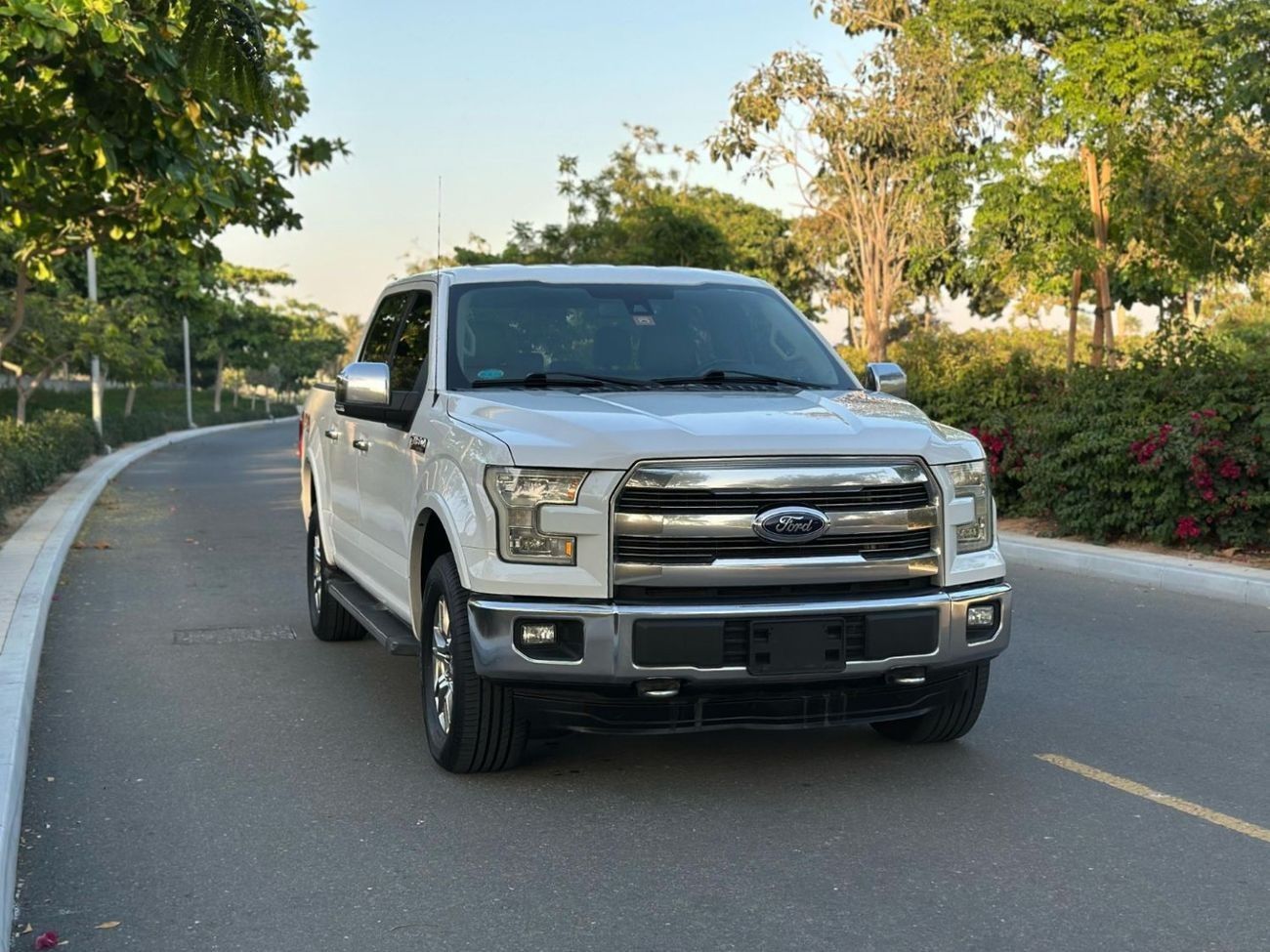 Ford F 150 Lariat 5.0L