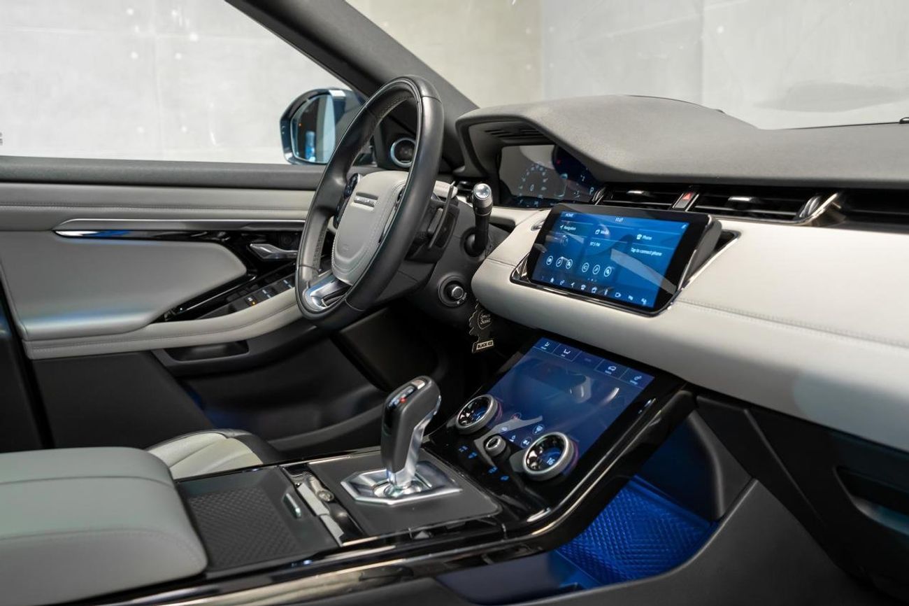 لاند روفر رانج روفر إيفوك P200 R-Dynamic SE 2.0L