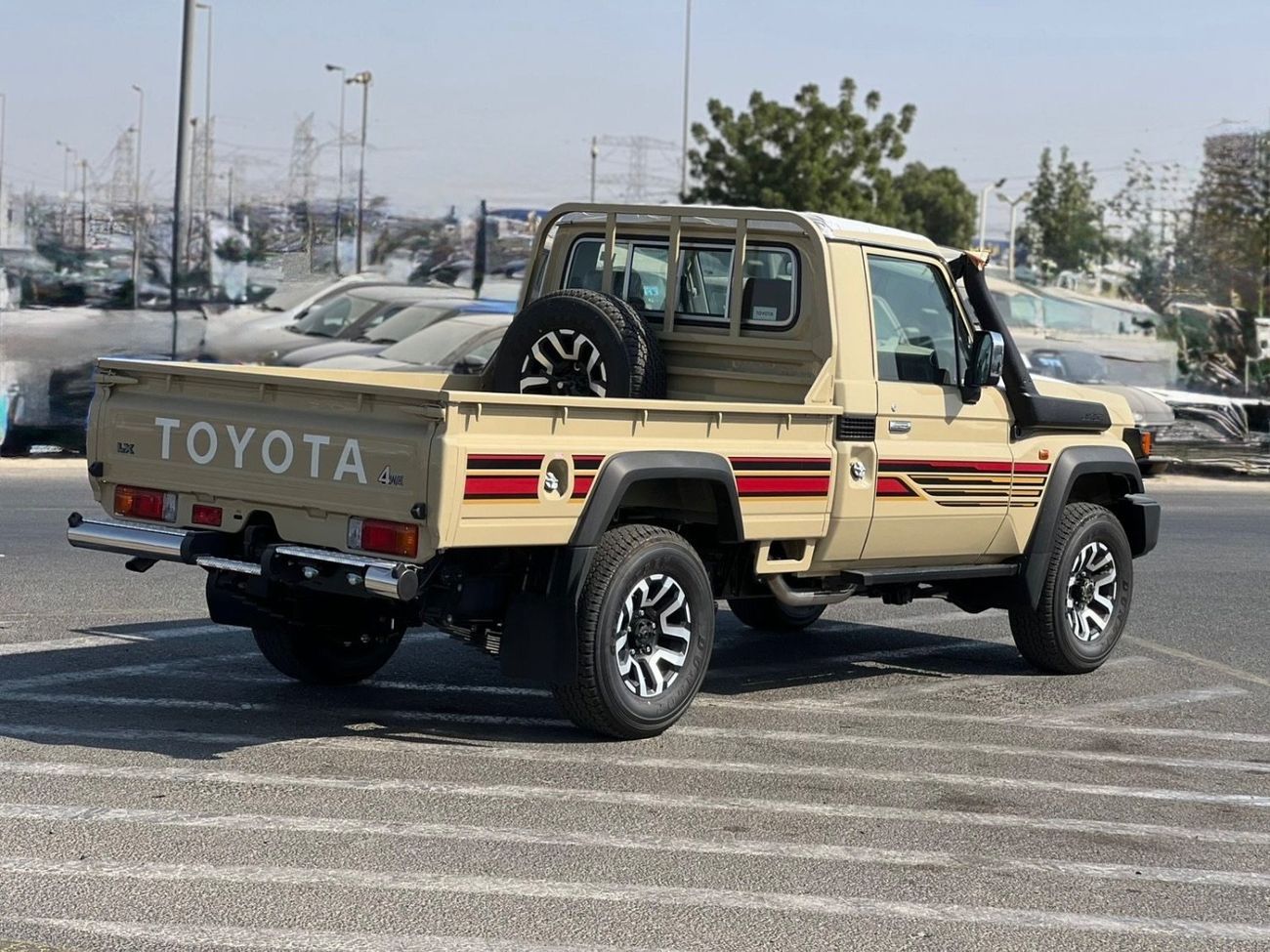 تويوتا لاند كروزر بيك آب Toyota Land Cruiser 79 Single Cab 2.8 AT 2025