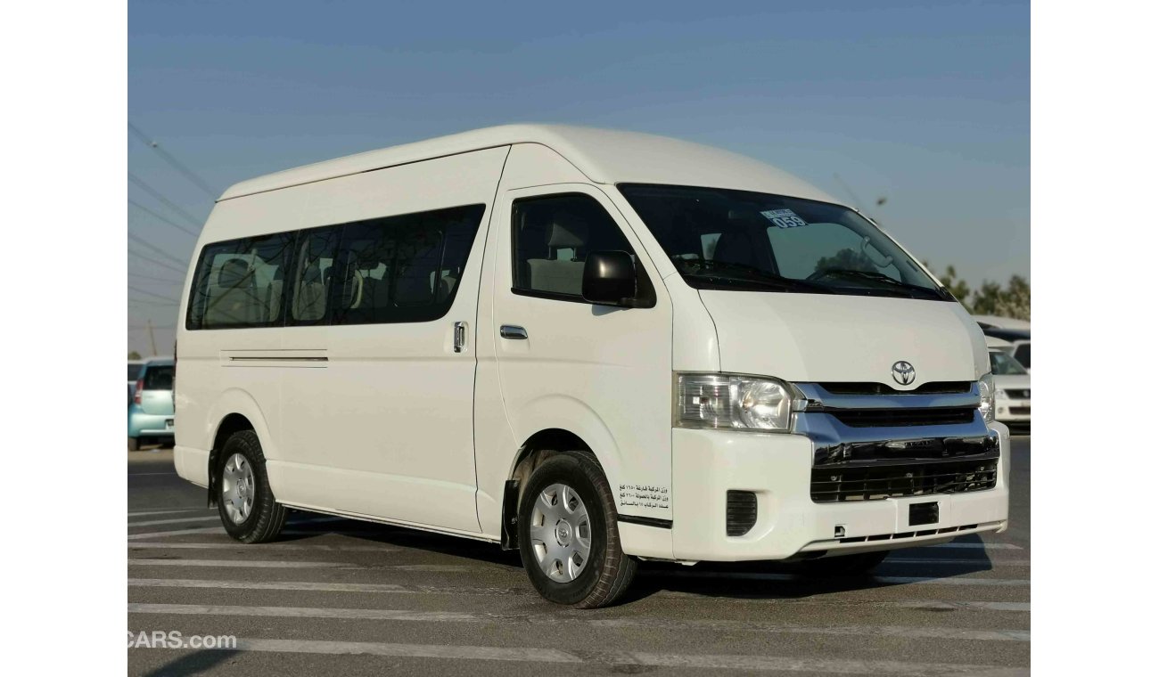 تويوتا هاياس 2.7L PETROL, 15" TYRE, 15 SEATS, MANUAL A/C (LOT # 706)