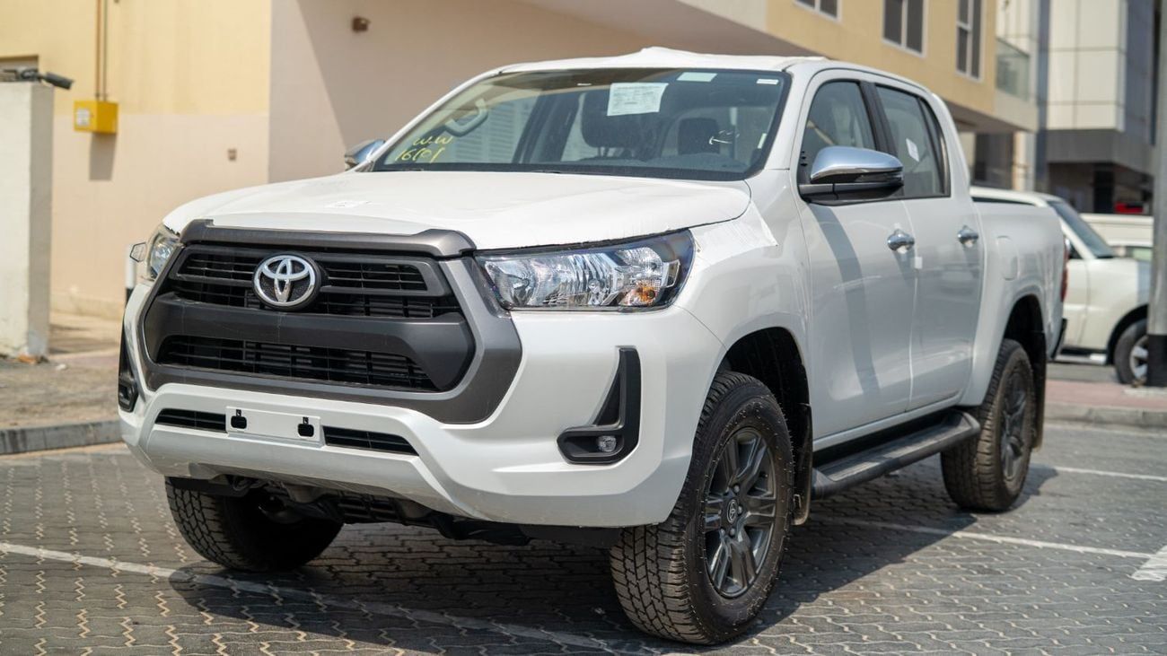 تويوتا هيلوكس SGLX S GLX 2.4L AWD M/T