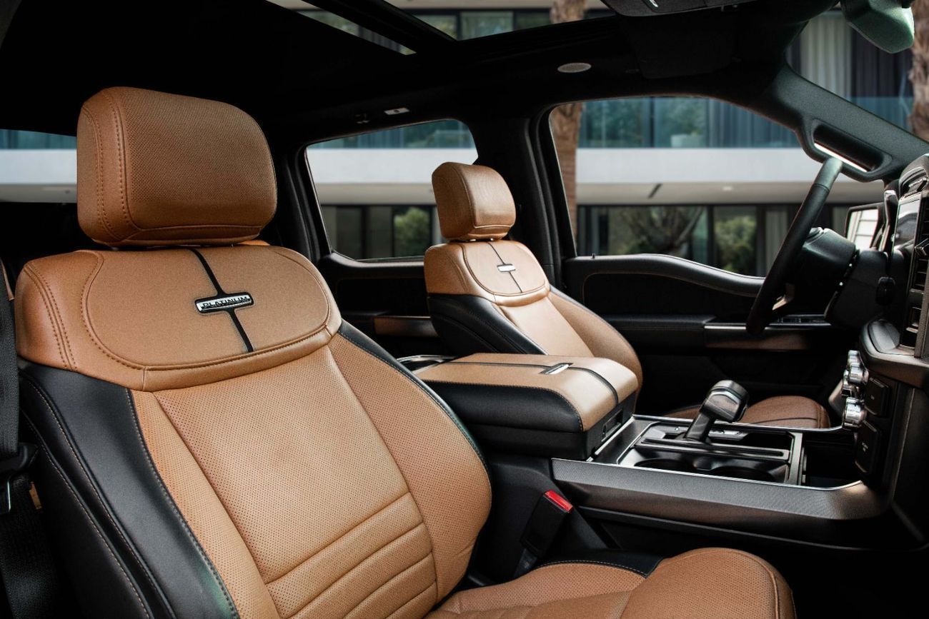 فورد F 150 F-150 Platinum | 4,113 P.M | 0% Downpayment | Agency Warranty&SC