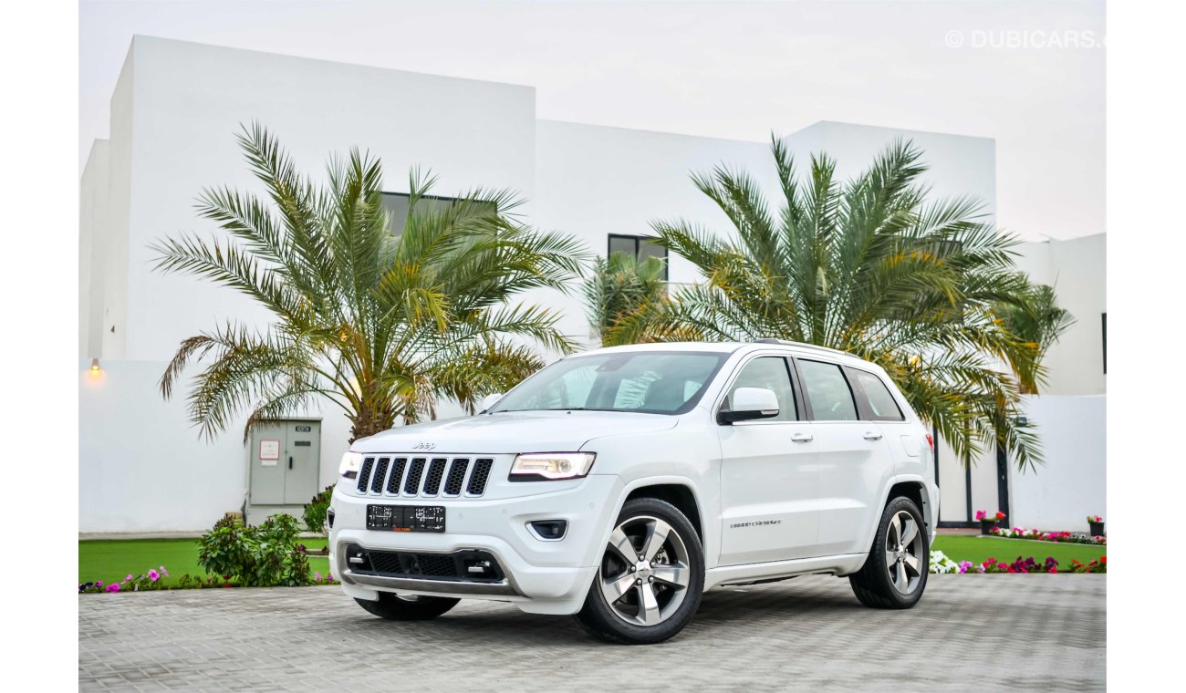 Jeep Grand Cherokee Overland 5.7L V8 - Impeccable Condition! - Only AED 1,939 Per Month! - 0% DP