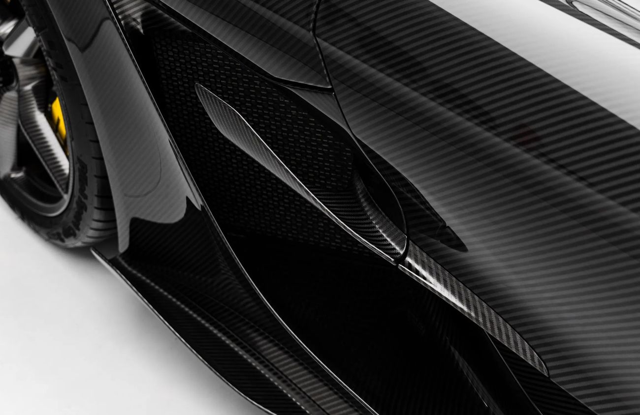 Koenigsegg Jesko 5.0L V8 Twin-Turbocharged Engine | Warranty