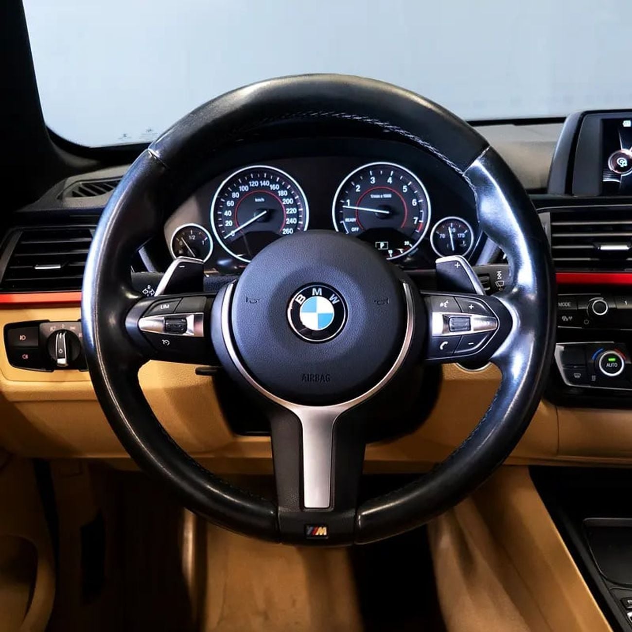 بي أم دبليو 420i AED 2,117 0% Downpayment • 420i M-Sport Convertible • 1 Year Warranty