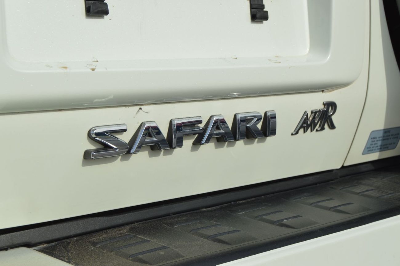 Nissan Patrol Safari Safari SV 4.8L A/T