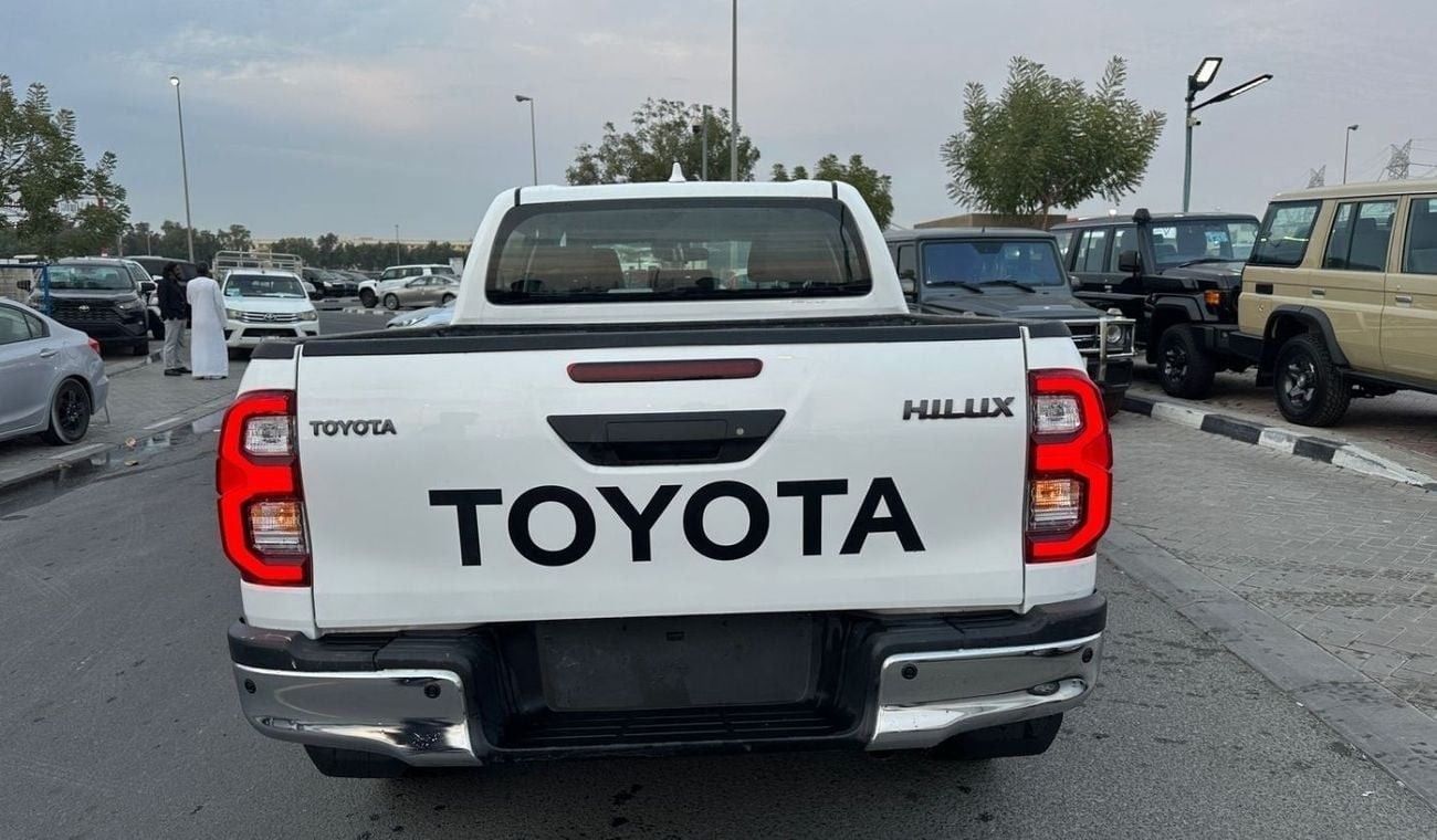 Toyota Hilux DIESEL RIGHT HAND manual