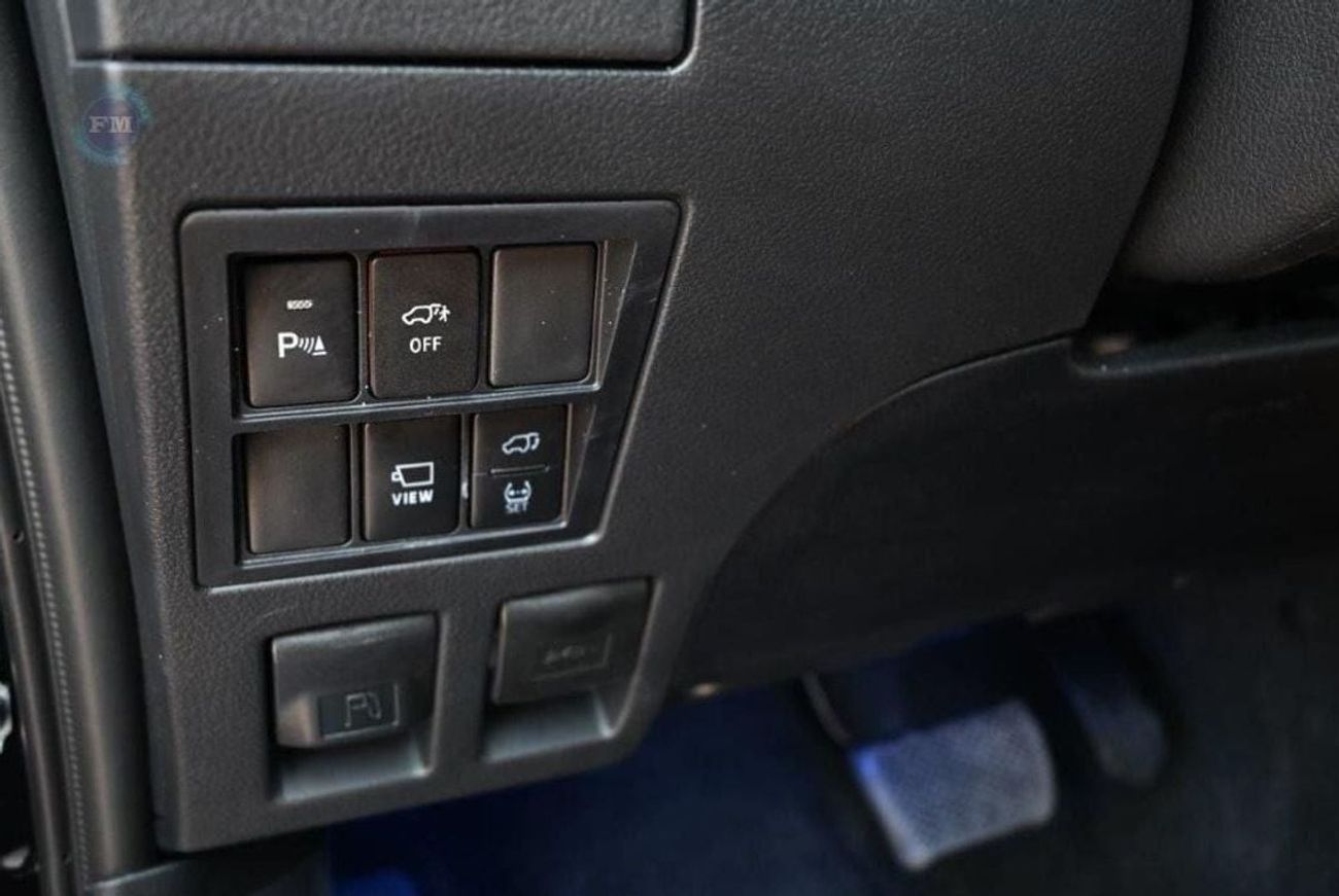 تويوتا فورتونر VXR+ 4.0L Petrol 4WD Automatic